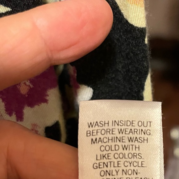 Fun Floral Black Dress w/colors of purple, yellow, peach..Very comfortable ! - Picture 4 of 4